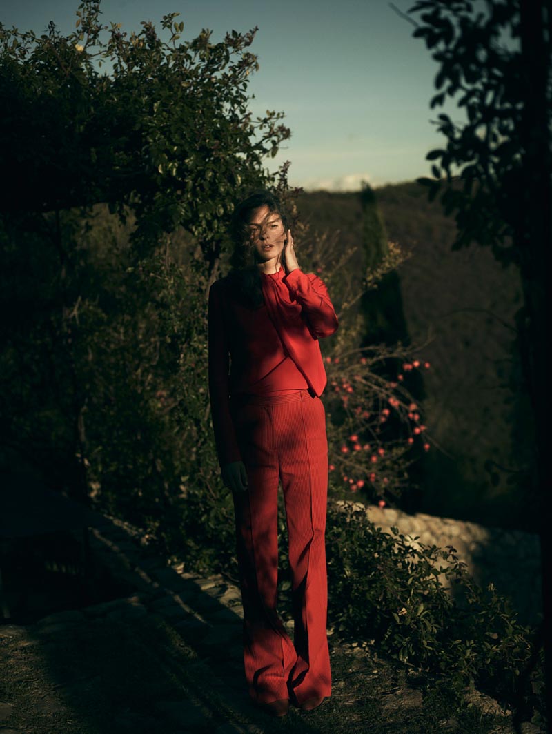 Elise Crombez Sports Resort Style for Vogue Netherlands December 2012, Shot by Annemarieke van Drimmelen