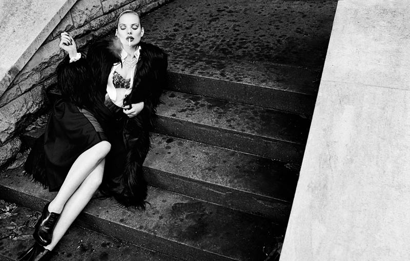Dioni Tabbers Gets Sultry for L’Officiel Ukraine Shoot by Jenny Brough