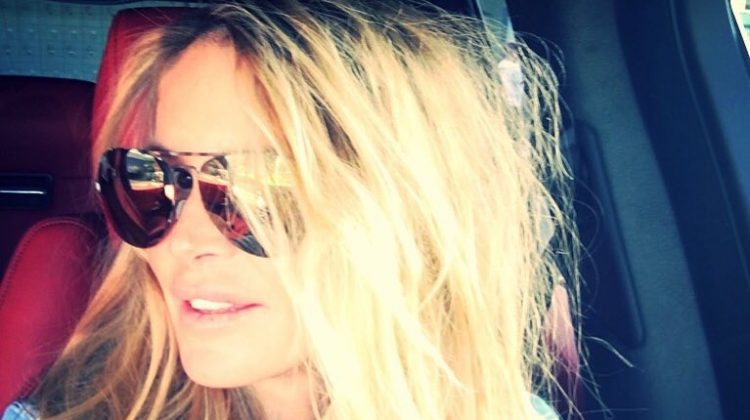 At 51-Years-Old, Elle Macpherson Flaunts Her Swimsuit Figure