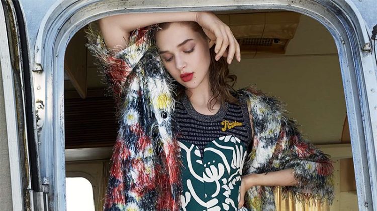 Anais Pouliot Poses in a Mix of Prints for ELLE France Editorial