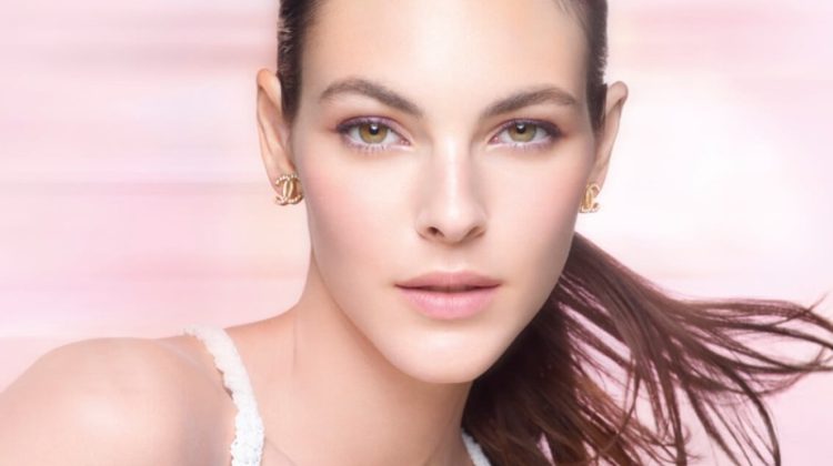 Delices Pastel De Chanel: Elevate Your Makeup with Dreamy Colors