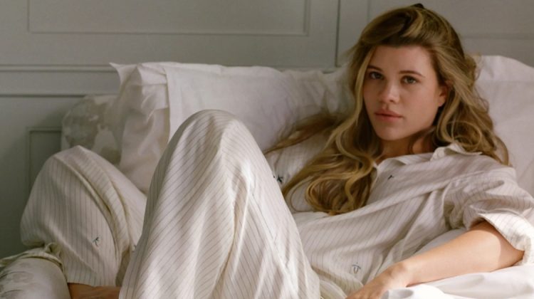 Sofia Richie Brings Maternity Style to Stuart Weitzman Ad