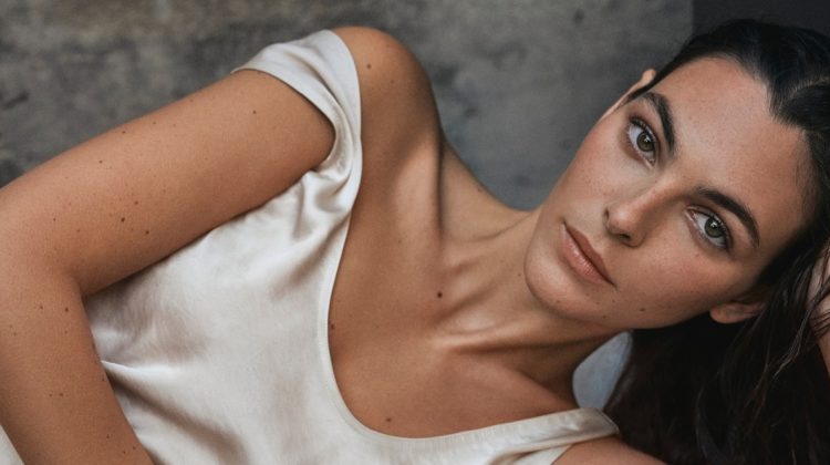 Vittoria Ceretti Stuns in Calvin Klein’s Monochromatic Summer Styles
