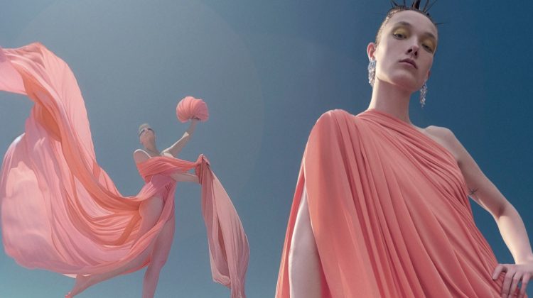 Yumi Lambert Is in a Pastel Utopia for Harper’s Bazaar Turkey
