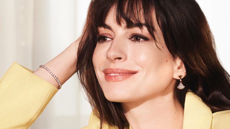 Anne Hathaway Goes Glam in Bvlgari Diva’s Dream Jewelry
